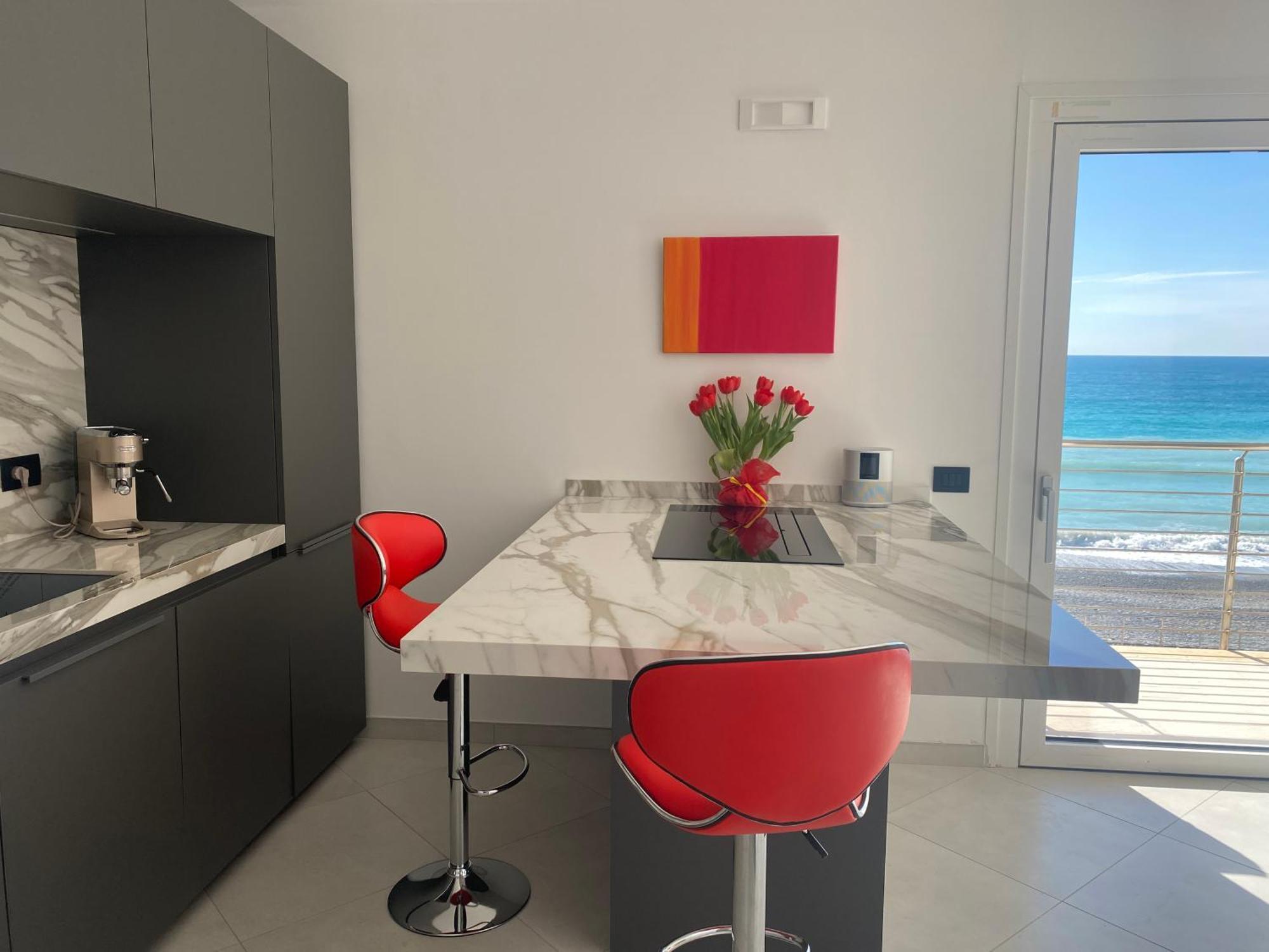 Mare Blu Apartment Ventimiglia Ngoại thất bức ảnh